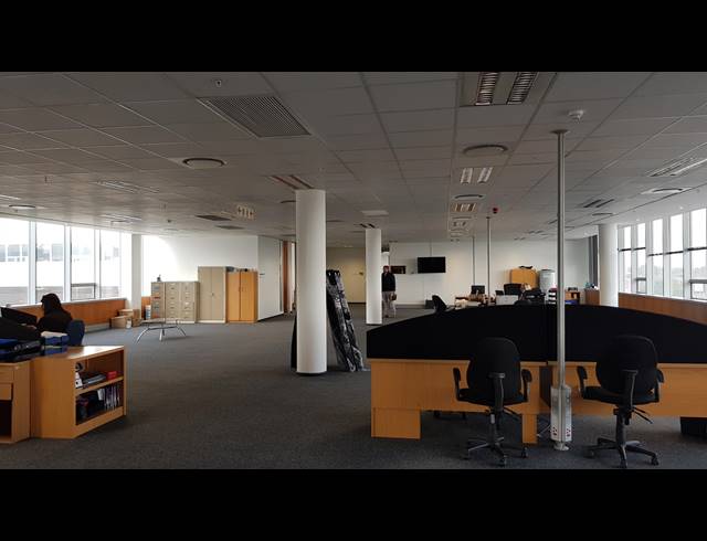 758M² OFFICE TO LET IN KRAAIFONTEIN INDUSTRIA